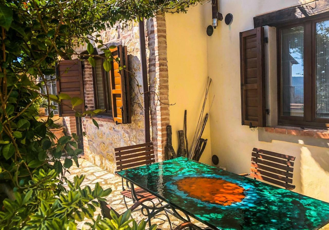Umbria, "Casa Sagrantina" Con Piscina E Pergolato Apartment Collazzone Exterior foto
